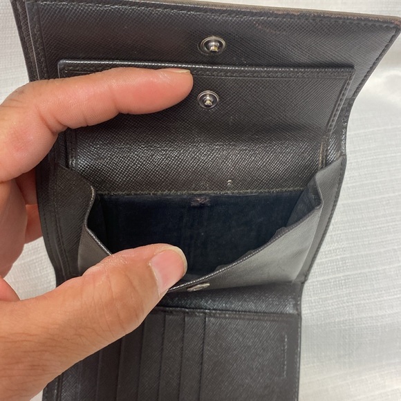 EC- Prada compact nylon wallet - Picture 5 of 10